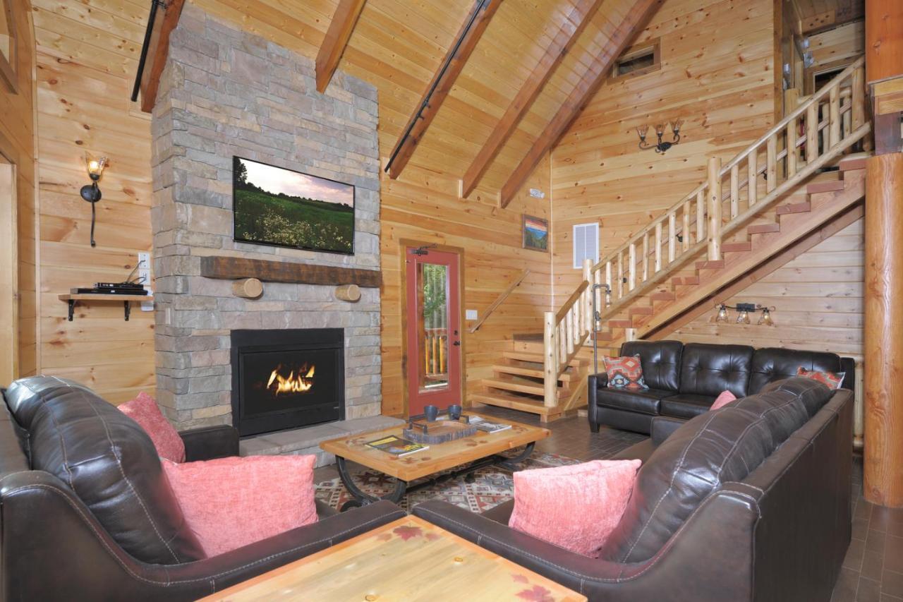 Ridge View Lodge Nature And Mountain View - Hot Tub - Firepit - Yard - Games Gatlinburg Εξωτερικό φωτογραφία