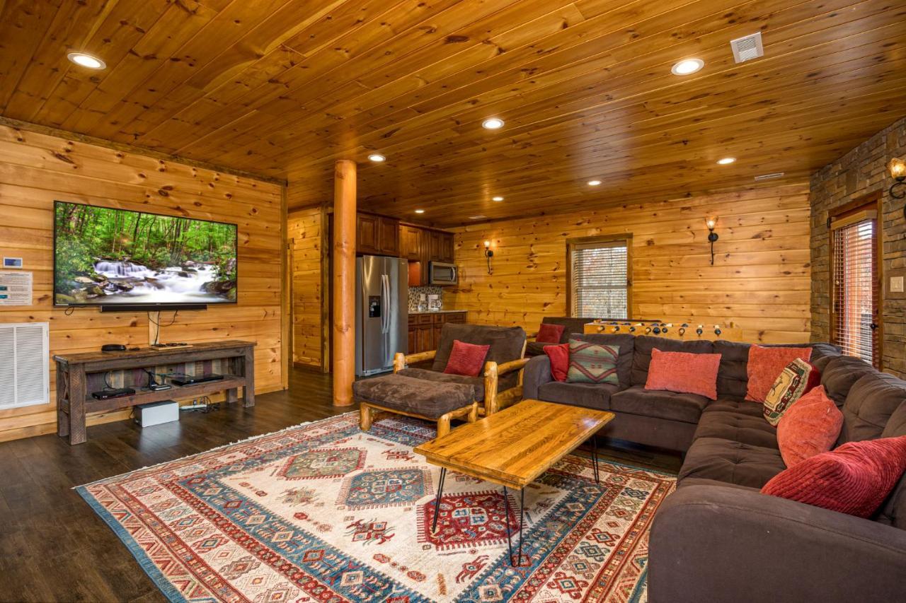 Ridge View Lodge Nature And Mountain View - Hot Tub - Firepit - Yard - Games Gatlinburg Εξωτερικό φωτογραφία