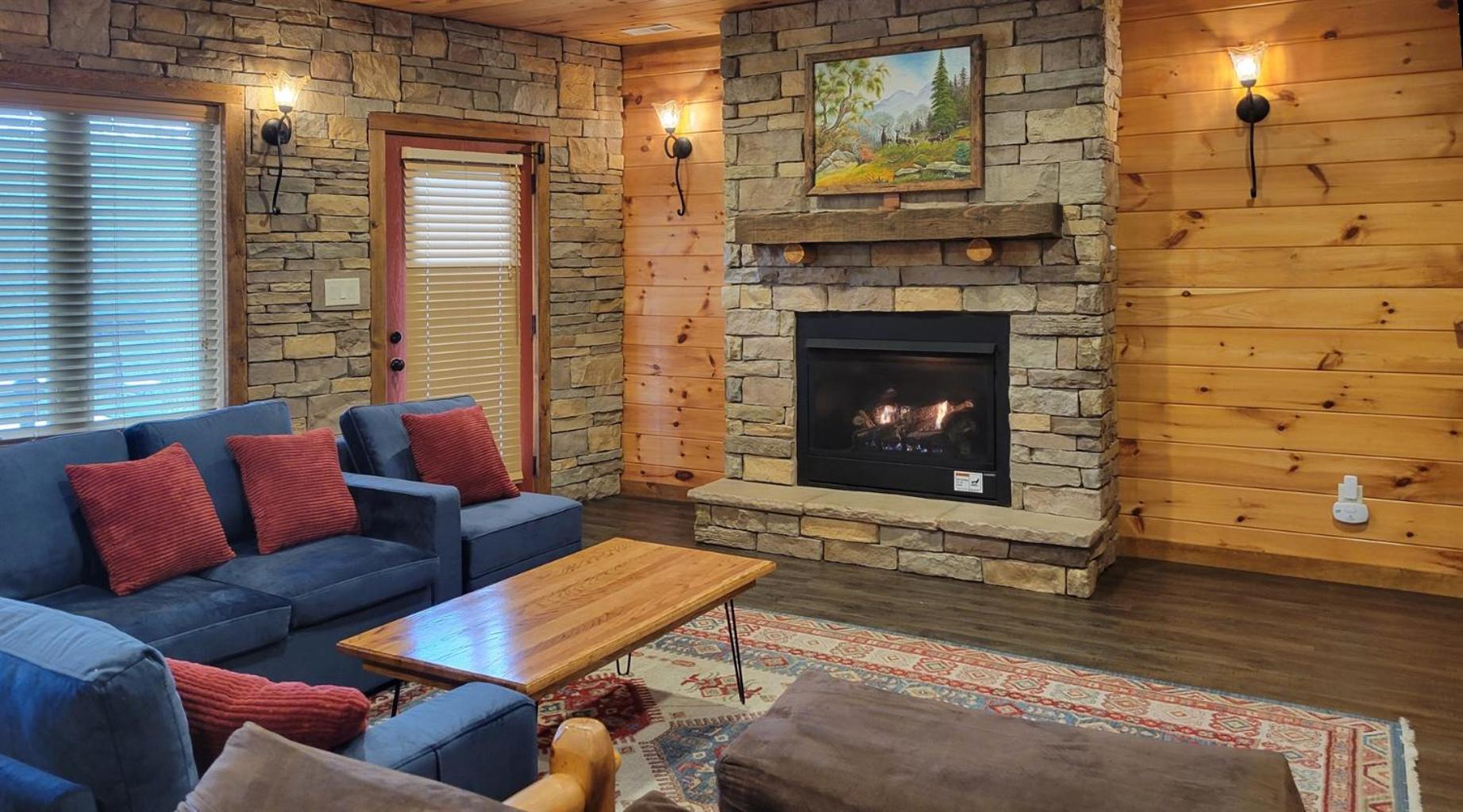 Ridge View Lodge Nature And Mountain View - Hot Tub - Firepit - Yard - Games Gatlinburg Εξωτερικό φωτογραφία