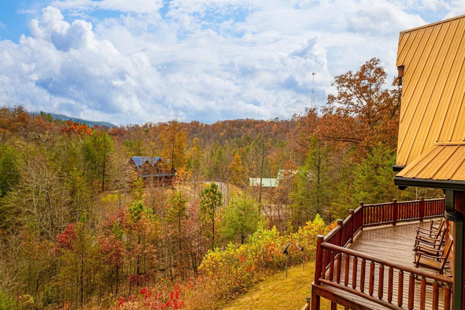 Ridge View Lodge Nature And Mountain View - Hot Tub - Firepit - Yard - Games Gatlinburg Εξωτερικό φωτογραφία