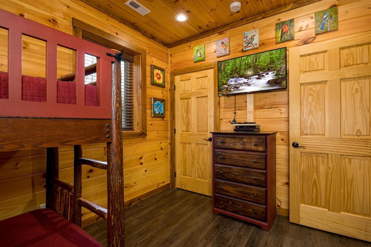 Ridge View Lodge Nature And Mountain View - Hot Tub - Firepit - Yard - Games Gatlinburg Εξωτερικό φωτογραφία